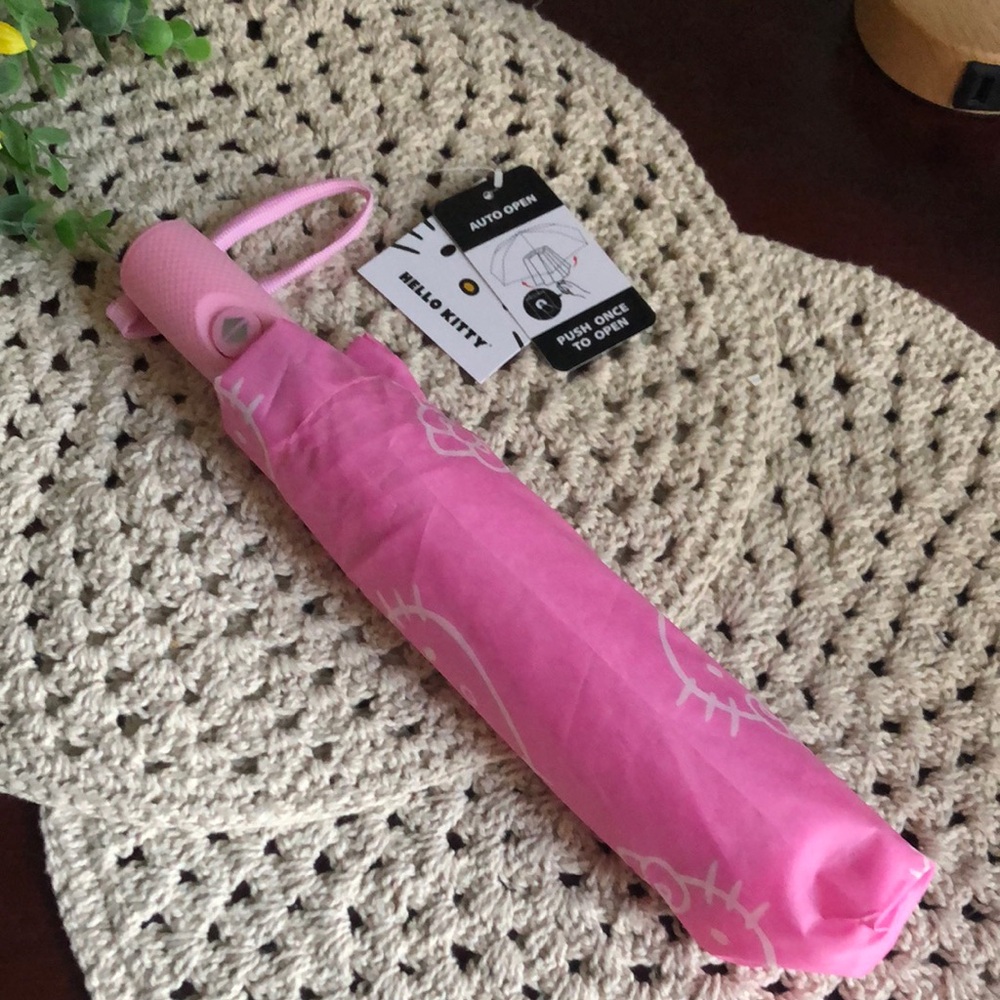 Hello Kitty Pink Foldable Umbrella with Character Print